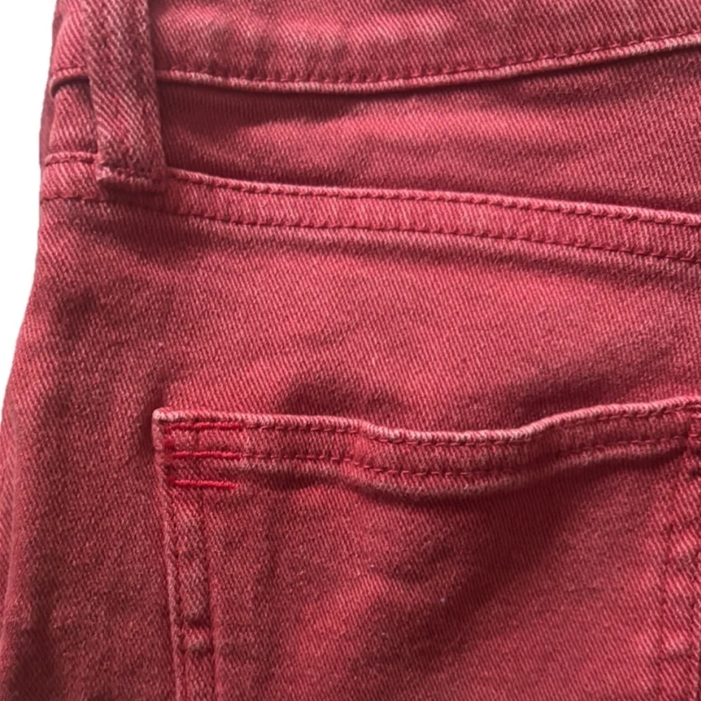 Urban Outfitters BDG Girlfriend Monochrome High-Rise Jean Women’s Size 29 - Red
